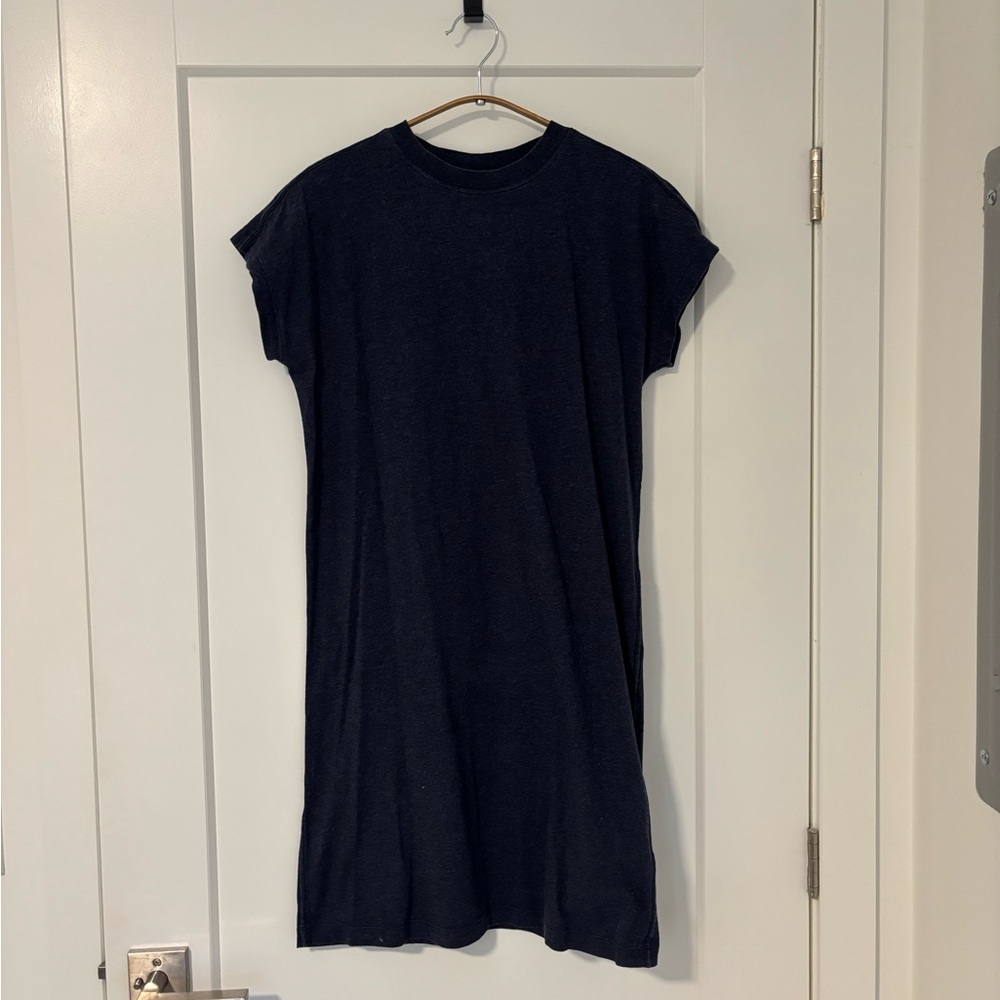 Kit and Ace shift dress